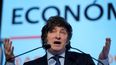 Javier Milei, candidato presidencial de la coalición La Libertad Avanza, se dirige al Consejo de las Américas en Buenos Aires, Argentina, el jueves 24 de agosto de 2023.