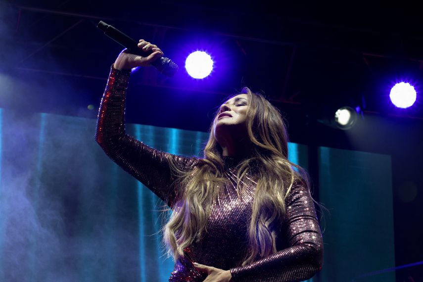 Myriam Hernández presenta la gira Sinergia.