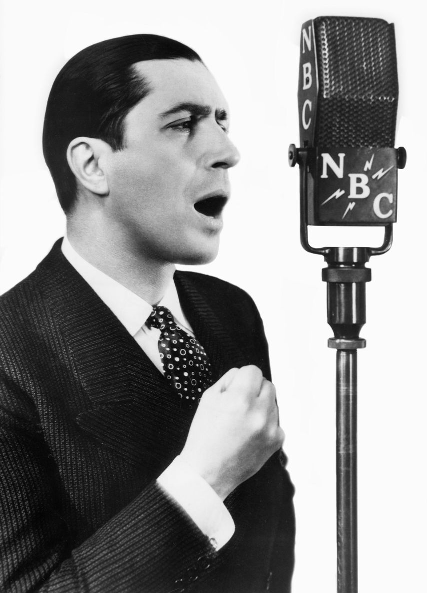 El legendario cantante y compositor de tango, Carlos Gardel.&nbsp;