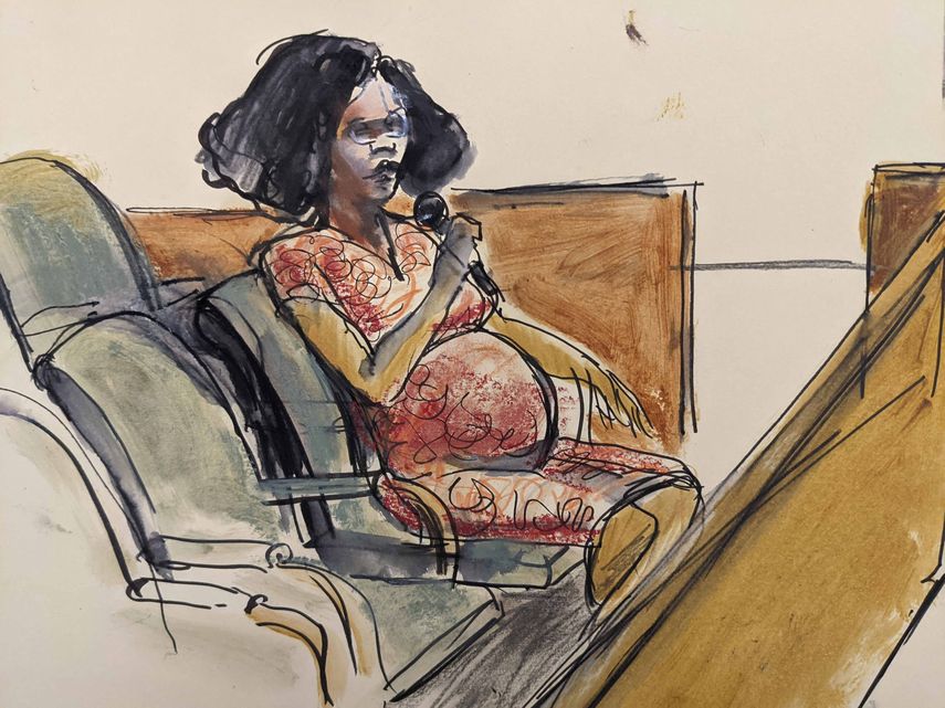 En este boceto de la corte, Jerhonda Pace testifica contra el cantante de R&B R. Kelly durante su juicio por abuso sexual, el miércoles 18 de agosto de 2021 en Nueva York.