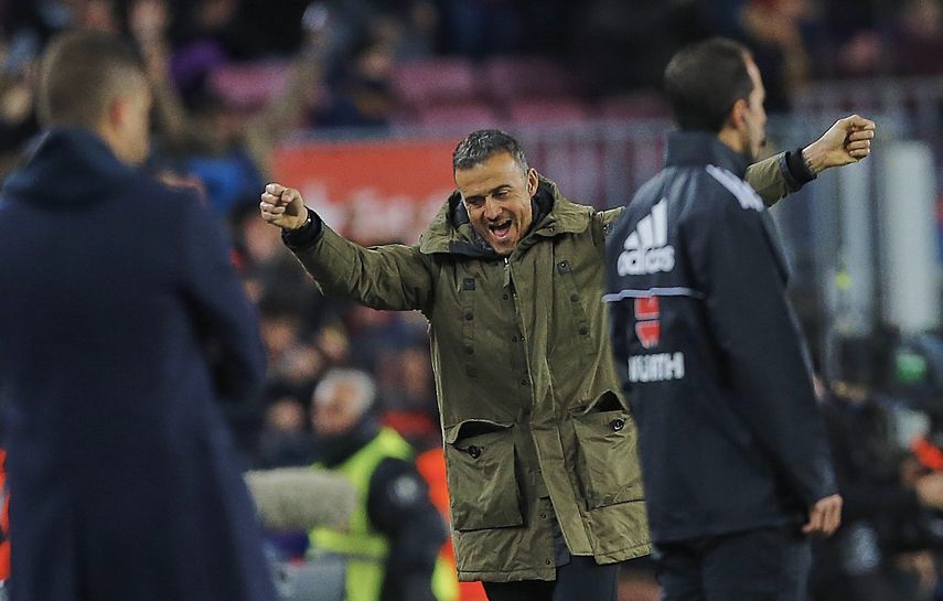 El entrenador del Barcelona, Luis Enrique, celebra la actuación de sus jugadores en la&nbsp;vuelta de los dieciseisavos de final de la Copa del Rey