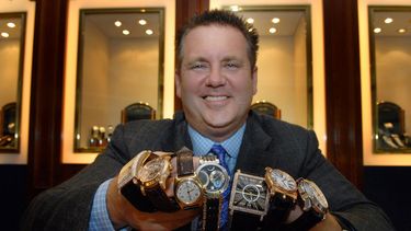 Abogado Scott Rothstein condenado a 50 años por estafa