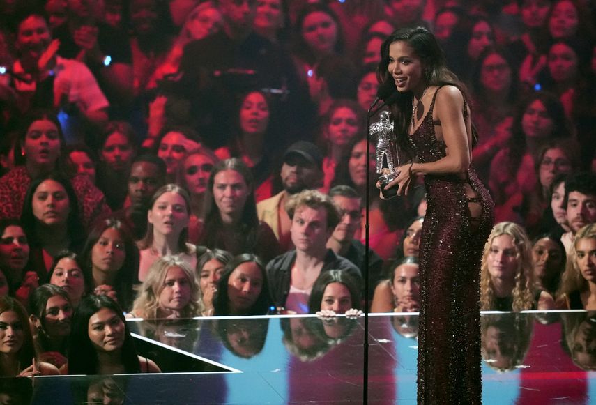 Anitta recibe el premio a mejor video de música latina por Mil Veces durante su presentación en los Premios MTV Video Music Awards el miércoles 11 de septiembre de 2024 en el UBS Arena de Elmont, Nueva York.&nbsp;