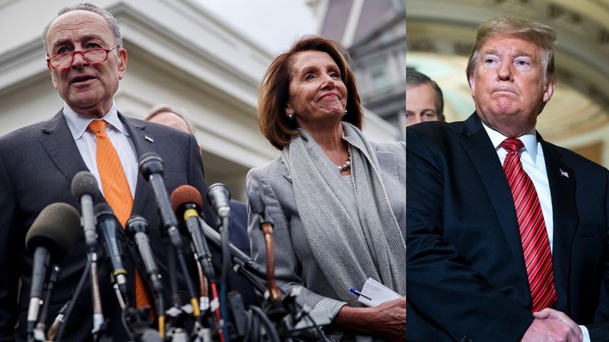 El líder de la minoría del Senado, Chuck Schumer (izq.), la presidenta de la Cámara de Representantes, Nancy Pelosi (cen.), y el presidente de los Estados Unidos, Donald Trump.