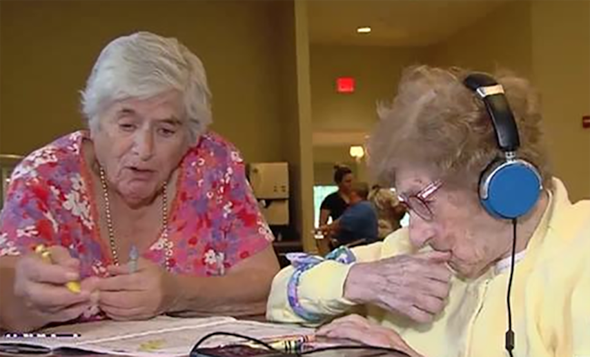 La propia Joanne, con los ojos llenos de lágrimas, contó ante las cámaras que supo que había sido adoptada cuando cumplió 16 años.