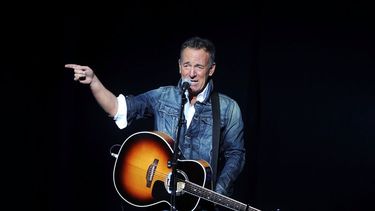 En esta foto del 5 de noviembre de 2018, Bruce Springsteen participa en el 12mo concierto benéfico anual Stand Up For Heroes en el Teatro Hulu del Madison Square Garden, en Nueva York.&nbsp;