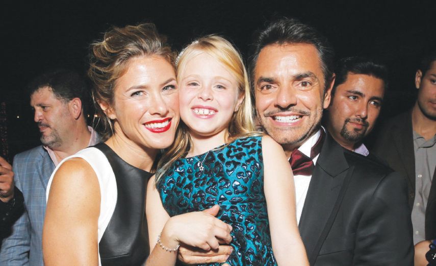 Jessica Lindsey, Loreto Peralta y Eugenio Derbez, durante el estreno de la película en Hollywood. AP