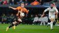 Foto del 5 de octubre del 2022, Mykhaylo Mudryk del Shakhtar Donetsk de Ucrania corre con el balón mientras lo persigue Dani Carvajal del Real Madrid en un encuentro de la Liga de Campeones. El viernes 13 de enero del 2023, el Tribunal de Arbitraje Deportivo descarta las apelaciones del Shakhtar y ocho clubes rusos contra la decisión de la FIFA de extender las reglas de emergencia de transferencias.&nbsp;