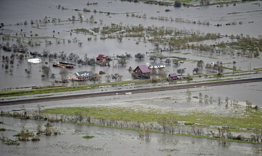 En la imagen, vista aérea de los daños causados por el hurcán Ida a su paso por el sureste de Luisiana, el 31 de agosto de 2021.&nbsp;