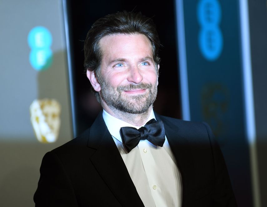 Como sustituto emerge ahora Cooper, quien ha recibido una oferta para incorporarse a la cinta aunque las negociaciones con él están todavía dando sus primeros pasos.