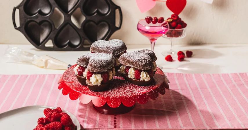 Mini cakes de chocolate.