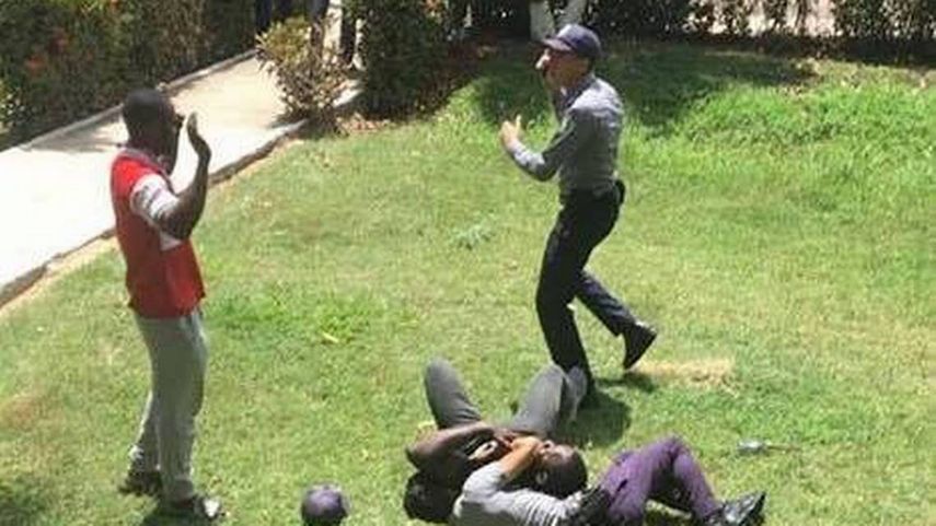 Policías cubanos agreden a estudiantes angoleños.&nbsp;