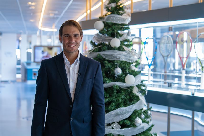 El tenista español Rafa Nadal desea una feliz Navidad desde su Rafa Nadal Academy&nbsp;
