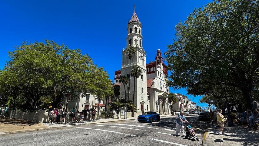 El Camino, Sanguastín, Florida.