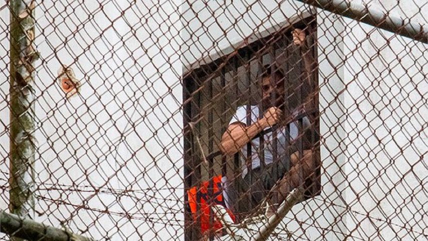 El abogado recalcó que no ha podido ver a López desde el pasado 6 de abril y que su solo su familia ha podido verlo.