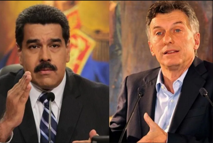 Nicolás Maduro (i) y el expresidente argentino, Mauricio Macri.