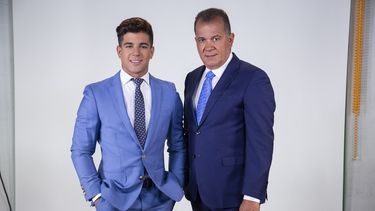 Dr. Jorge Acevedo junto a su hijo Jorge Acevedo Jr.&nbsp;