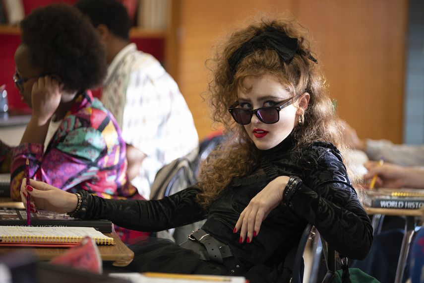 Foto difundida por Focus Features que muestra a Kathryn Newton en una escena de 