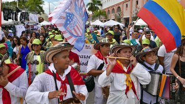 La cultura colombiana estuvo presente en la pasada edición del Carnaval de la Calle Ocho. 