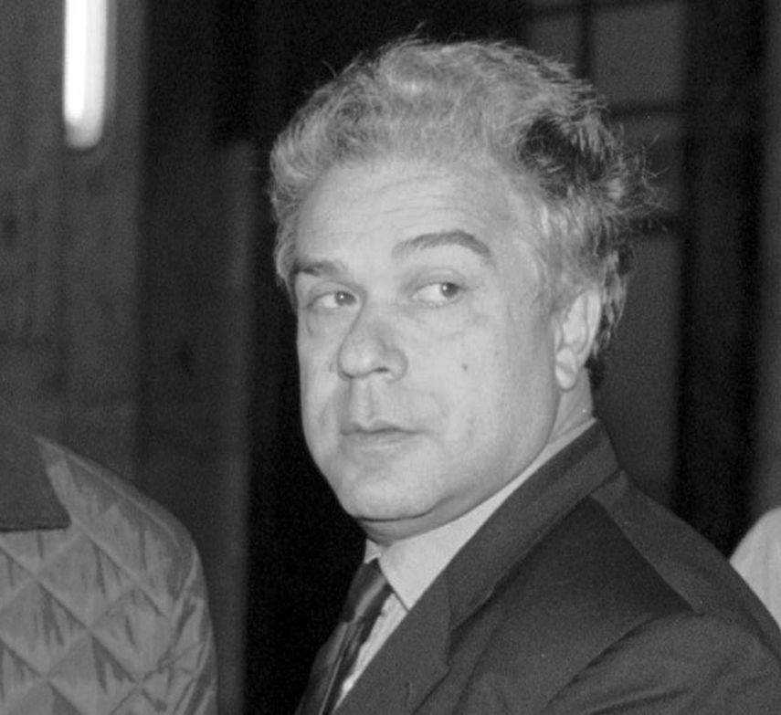 Giorgio Petrostefani, en una foto del 17 de octubre de 1995, atiende a su juicio por el asesinato del jefe de policía de Milán, Luigi Calabresi, por el cual fue sentenciado a 22 años de cárcel. Calabresi y otros seis acusados en Italia de terrorismo nacional fueron arrestados en Francia, el 28 de abril de 2021.&nbsp;