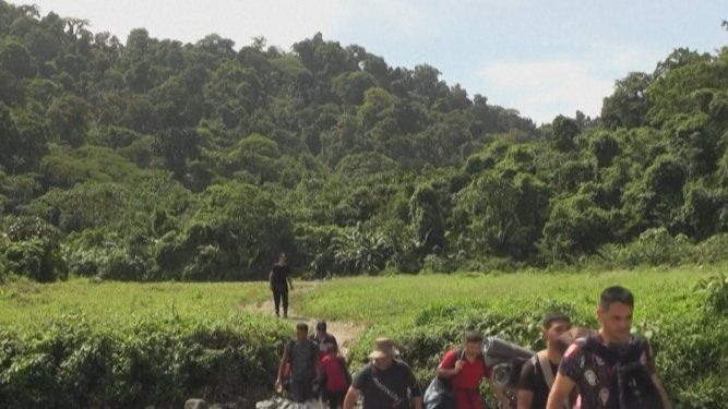 El número de migrantes que trata de llegar a Estados Unidos a través de la selva del Darién.