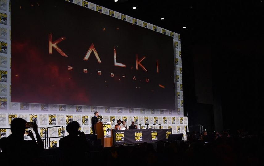 Una vista general del escenario durante el panel Project-K que presentó la película Kalki 2898-AD durante Comic Con en San Diego, California, el 20 de julio de 2023. Figuras del cine indio se presentaron en la popular actividad. &nbsp;