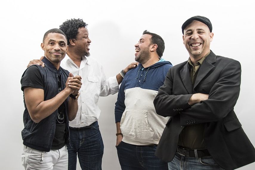 Los protagonistas Antonio Sánchez “el Gángster”, Aquiles Correa y Jorge Pabón “el Molusco, junto al director de la cinta Eduardo “Transfor” Ortiz (JJBLANCO).