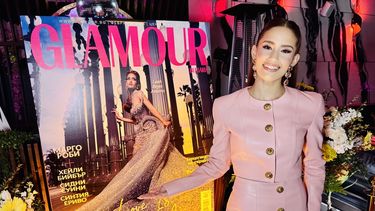 Leah Reyes Amores, protagonista junto a la portada de Glamour Bulgaria.