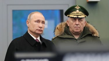En lenguaje diplomático, dicho en dos palabras, tiene un carácter ofensivo. En lenguaje militar es, sin lugar a dudas, agresiva, dijo Putin durante una reunión con altos cargos del ministerio de Defensa.