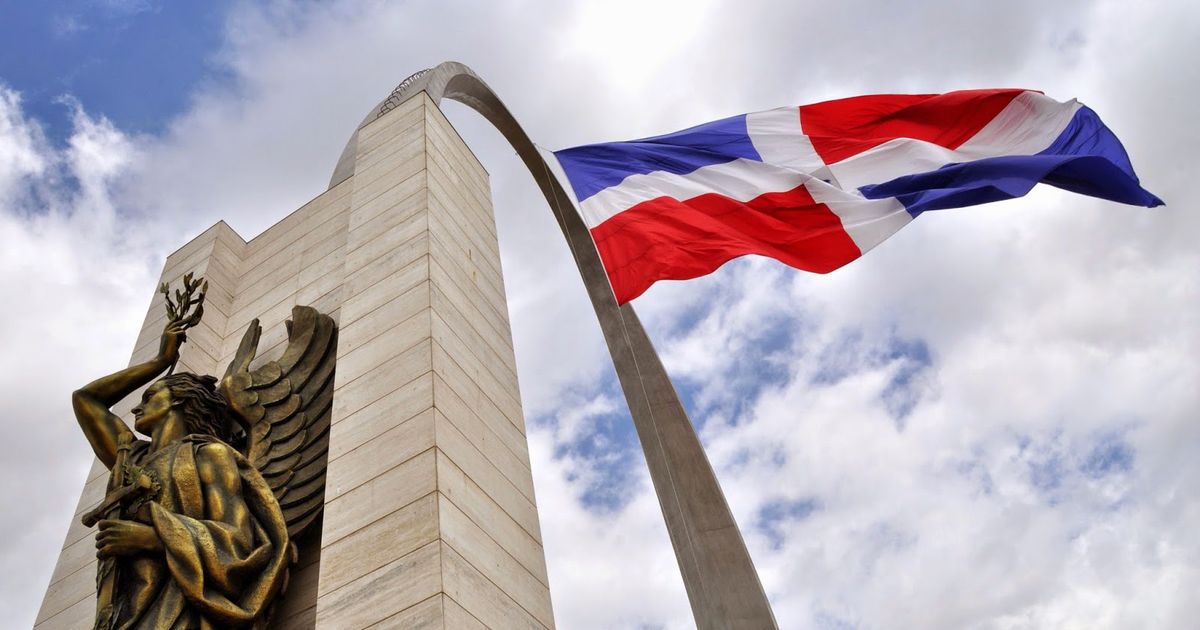 Dominicanos celebran 174 años de su independencia