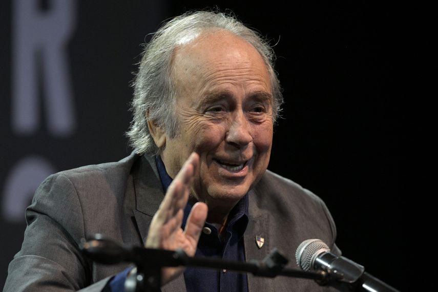 Serrat: Esta gira está llena de trampas, de emociones