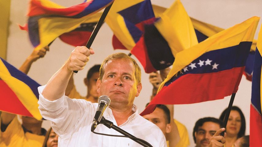 Juan Pablo Guanipa fue uno de los cinco goberndores opositores electos en las regionales del 15 de octubre en Venezuela, pero su decisión de no jurar ante la Constituyente le costó el cargo.