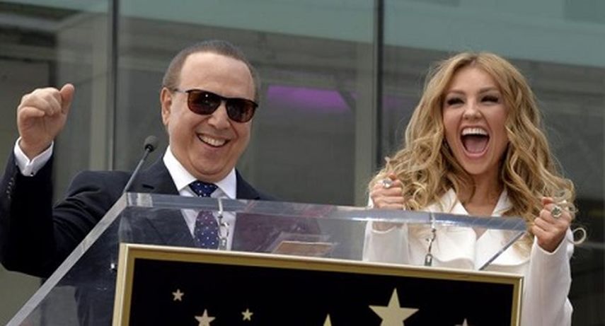 La cantante y actriz mexicana, Thalía junto a su esposo, el estadounidense y empresario de la industria de la musical Tommy Mottola. EFE