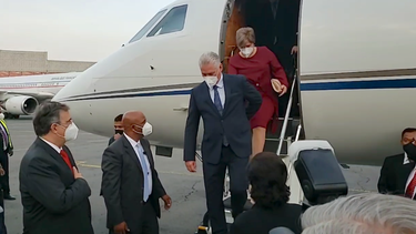 Arribo de Díaz-Canel y Lis Cuesta a Ciudad de México en el Dassault Falcon 900EX.&nbsp;