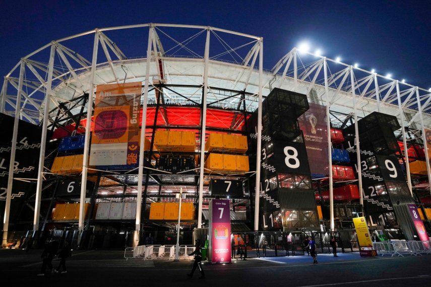 En esta imagen de archivo, vista del estadio 974 antes del inicio del partido del Grupo G del Mundial entre Serbia y Suiza, en Doha, Catar, Qatar, el 2 de diciembre de 2022.&nbsp;