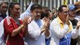 El abogado Roberto Marrero (centro) durante un mitin en Venezuela, el 16 de marzo del 2019.&nbsp;