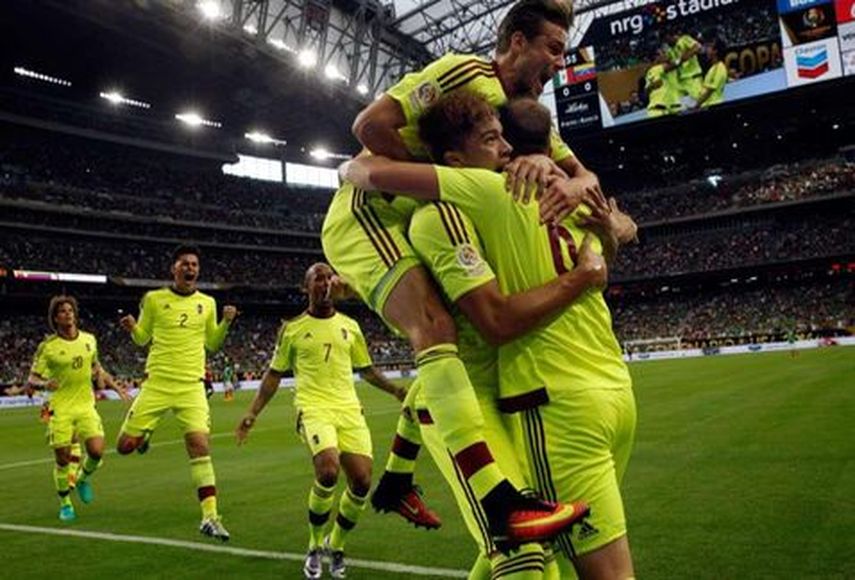 La vinotinto sumó puntos en la victoria ante Uruguay y el empate con México por la Copa América. (EFE)