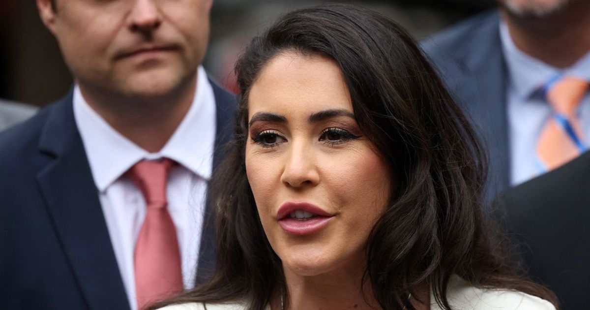 Congresista por Florida pide cargos penales contra el presidente de la Reserva Federal