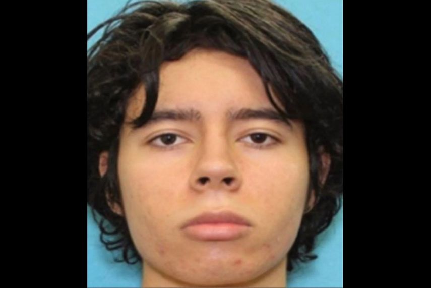 Identificado como Salvador Ramos, de 18 años, el joven es ciudadano estadounidense y era estudiante de la preparatoria de Uvalde.