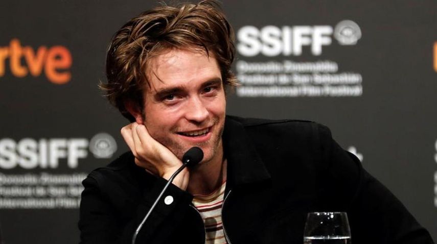 Pattison, de 33 años, se estrenó en el cine en 2005 interpretando a Cedric Diggory en la saga de Harry Potter y se consagró protagonizando al vampiro Edward Cullen.