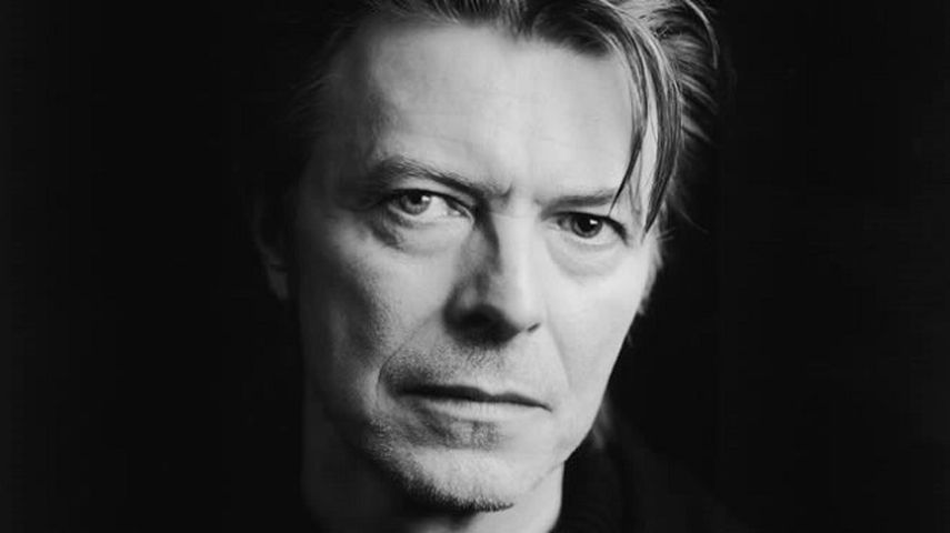 El trabajo de Bowie mantiene el sonido característico del artista, al tiempo que añade nuevos matices al haber incorporado una banda de jazz (EFE).