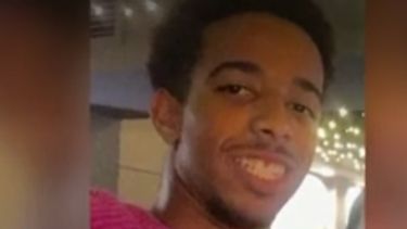 Tariq debía regresar a Coral Reef High School el lunes, donde su madre dijo es muy querido.