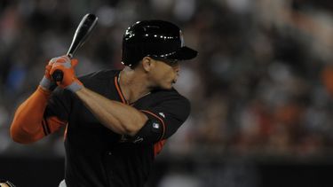 Stanton empujó todas las carreras de los Marlins. (EFE)