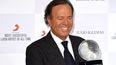 De esta manera, el cantante español de 75 años incorpora su nombre a una selecta lista en la que ya están artistas tan legendarios como Elvis Presley.
