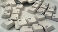 Las personas con dislexia suelen invertir las letras al leer y escribir mal una palabra aunque sepan deletrearla.(Archivo)