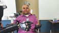 El paciente tetrapléjico desde hace más de diez años, Erik Sorto, ha sido capaz de controlar un brazo robótico solo con pensar en ello y usando su mente. (CORTESÍA)