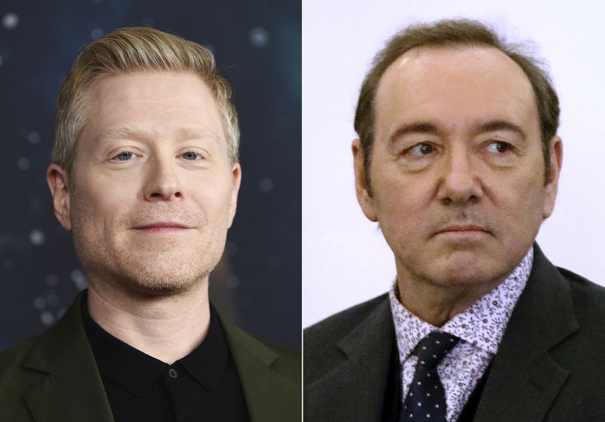 En este collage de fotos, el actor Anthony Rapp asiste al estreno de la segunda temporada de Star Trek: Discovery, en Nueva York; y el actor Kevin Spacey durante su lectura de cargos en un caso de violencia sexual en Nantucket, Massachusetts.