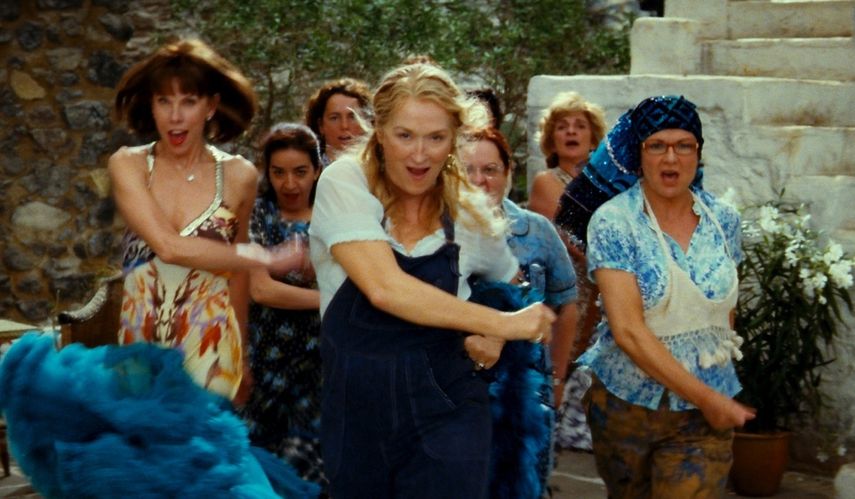 Protagonizada por Meryl Streep, Pierce Brosnan, Colin Firth, Amanda Seyfried y Stellan Skarsgard, la primera entrega de Mamma Mia! fue un &eacute;xito de taquilla y logr&oacute; recaudar m&aacute;s de 609 millones de d&oacute;lares en todo el mundo