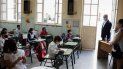 Foto del folleto publicado por el Gobierno de la Ciudad de Buenos Aires que muestra al alcalde Horacio Rodríguez Larreta (2-R) mirando a los escolares mientras toman clases en una escuela pública en su primer día de clases en Buenos Aires el 17 de febrero de 2021, en medio de la pandemia de COVID-19. Los escolares de cinco de los 24 distritos argentinos regresaron a las aulas el miércoles, en una lenta reapertura del ciclo educativo presencial. Foto del folleto publicado por el Gobierno de la Ciudad de Buenos Aires que muestra al alcalde Horacio Rodríguez Larreta (2-R) mirando a los escolares mientras toman clases en una escuela pública en su primer día de clases en Buenos Aires el 17 de febrero de 2021, en medio de la pandemia de COVID-19. Los escolares de cinco de los 24 distritos argentinos regresaron a las aulas el miércoles, en una lenta reapertura del ciclo educativo presencial.