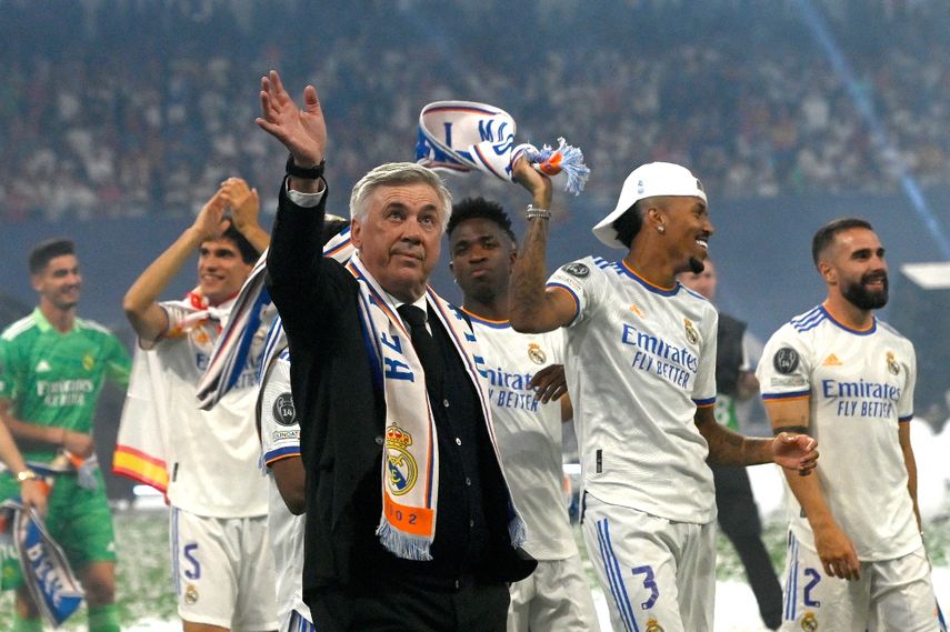 Carlo Ancelotti celebrando la Liga de Campeones del Real Madrid